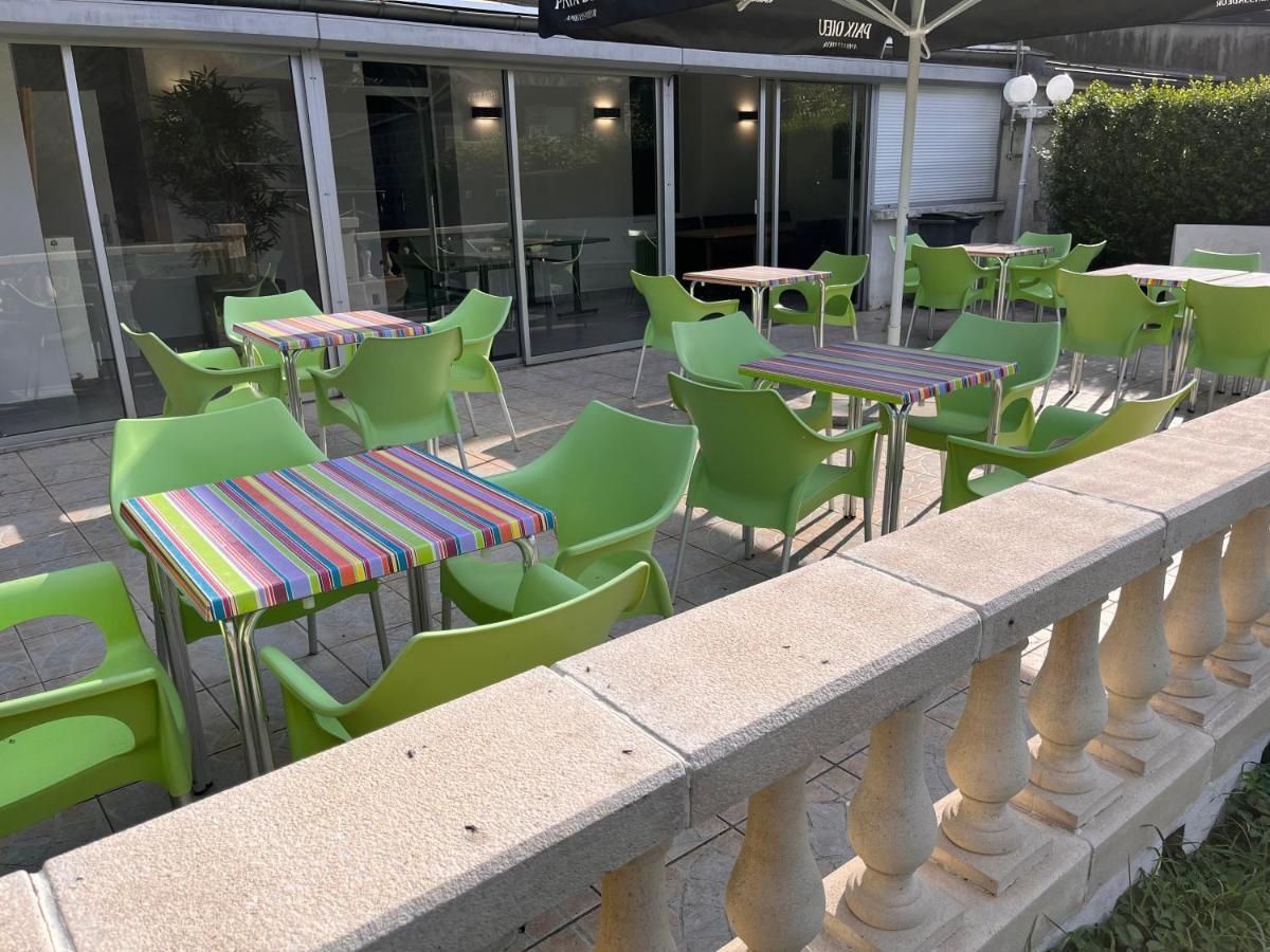Le Clos Joli Haybes ภายนอก รูปภาพ